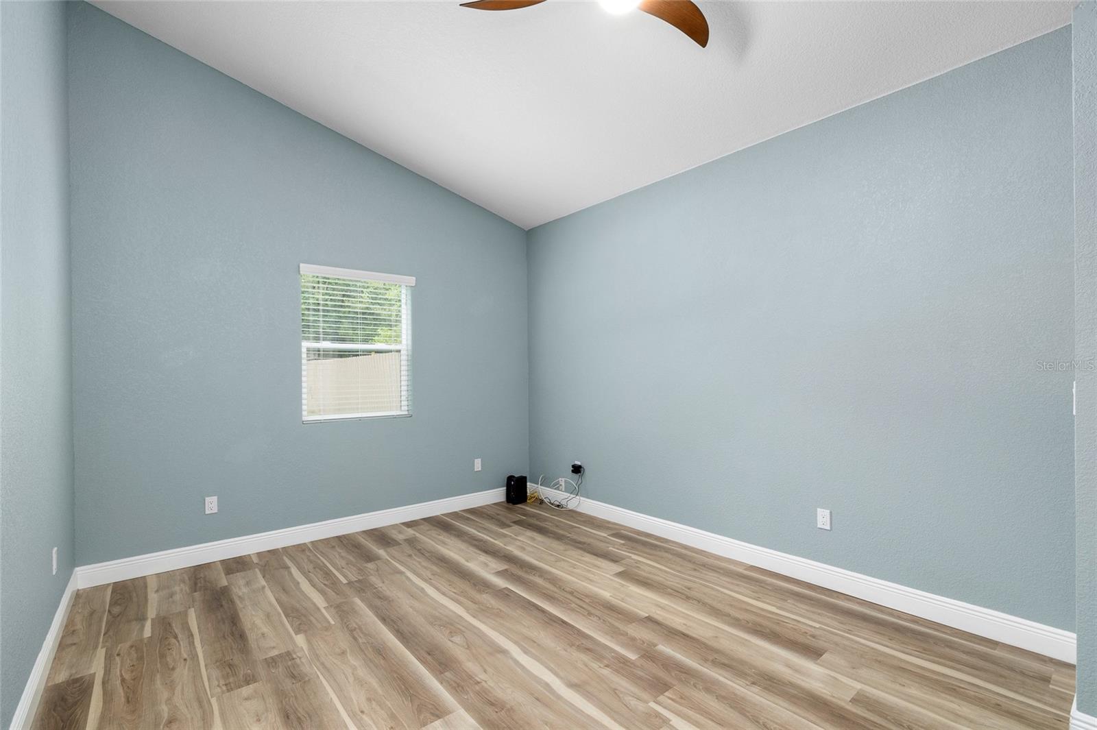 Image 46 of 55 For 20544 Gardenia Drive