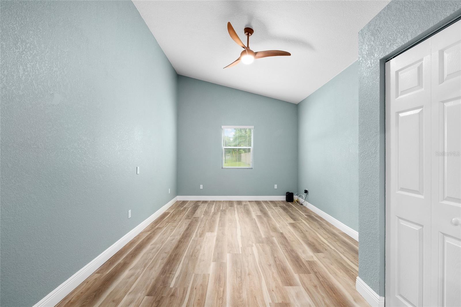 Image 47 of 55 For 20544 Gardenia Drive