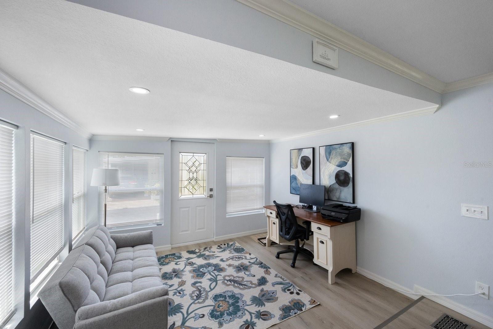 Image 14 of 42 For 10383 Lake Drive 246