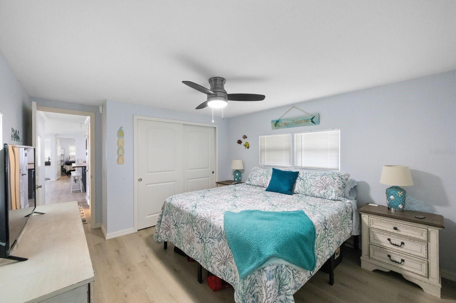 Image 17 of 42 For 10383 Lake Drive 246