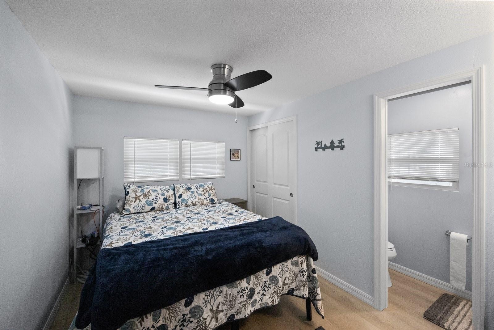 Image 23 of 42 For 10383 Lake Drive 246