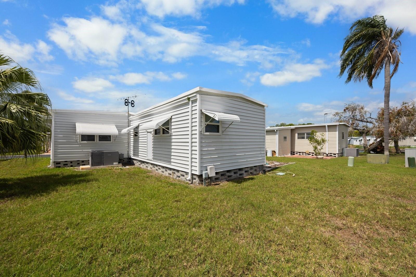 Image 34 of 42 For 10383 Lake Drive 246