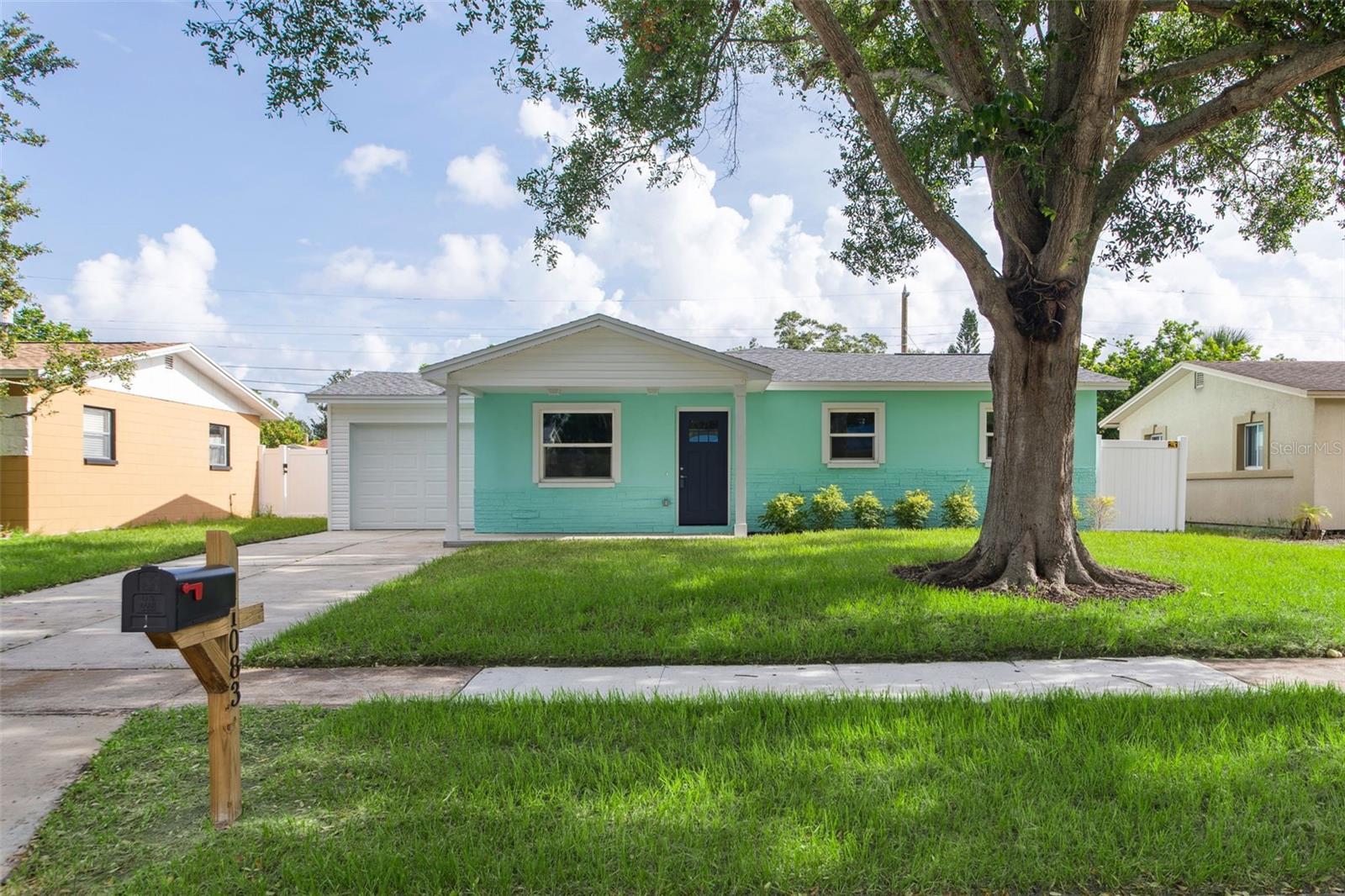 Details for 11083 Temple Avenue, SEMINOLE, FL 33772