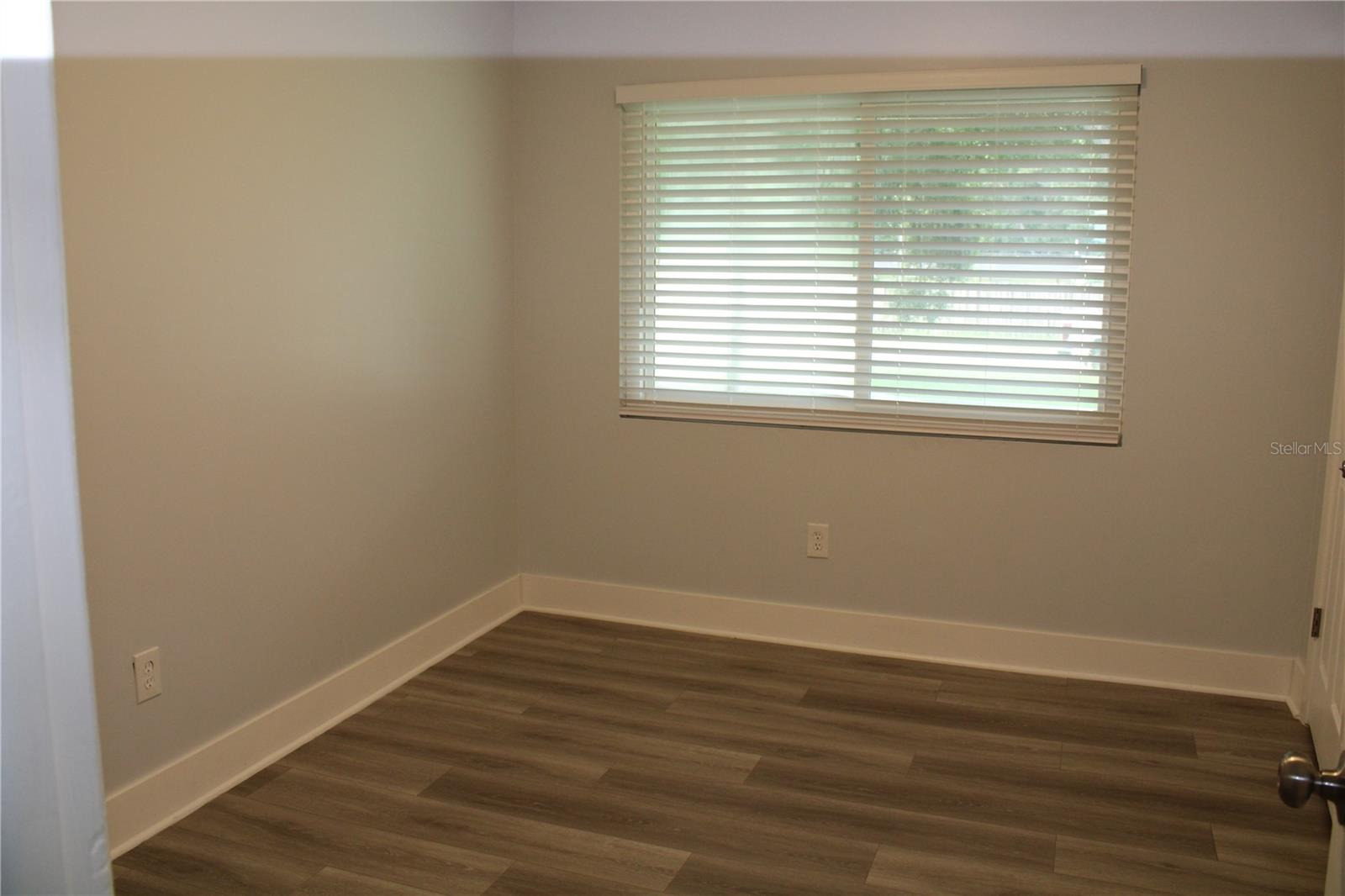 Image 13 of 23 For 3355 70th Avenue N