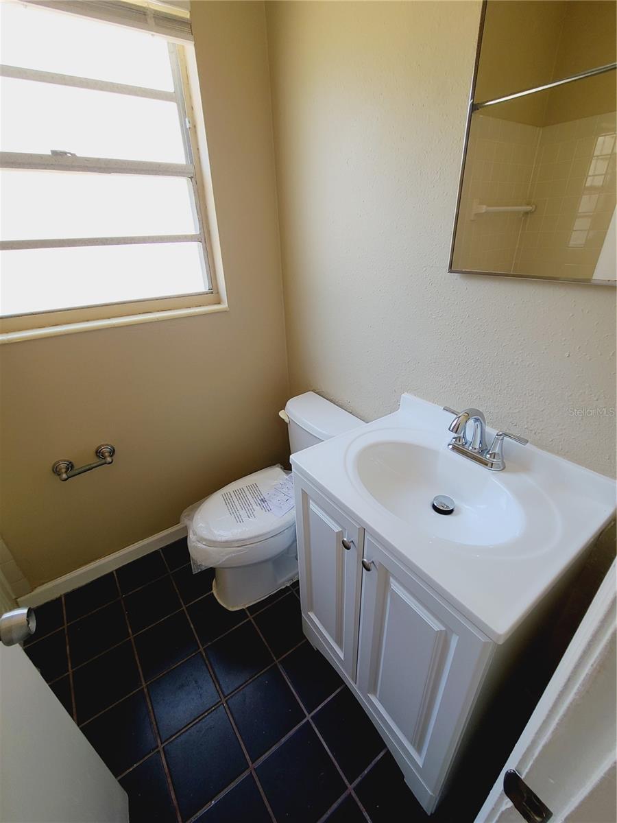 Image 14 of 29 For 2501 8th Street S