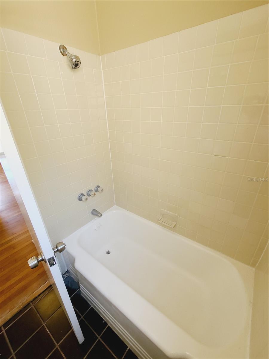 Image 15 of 29 For 2501 8th Street S