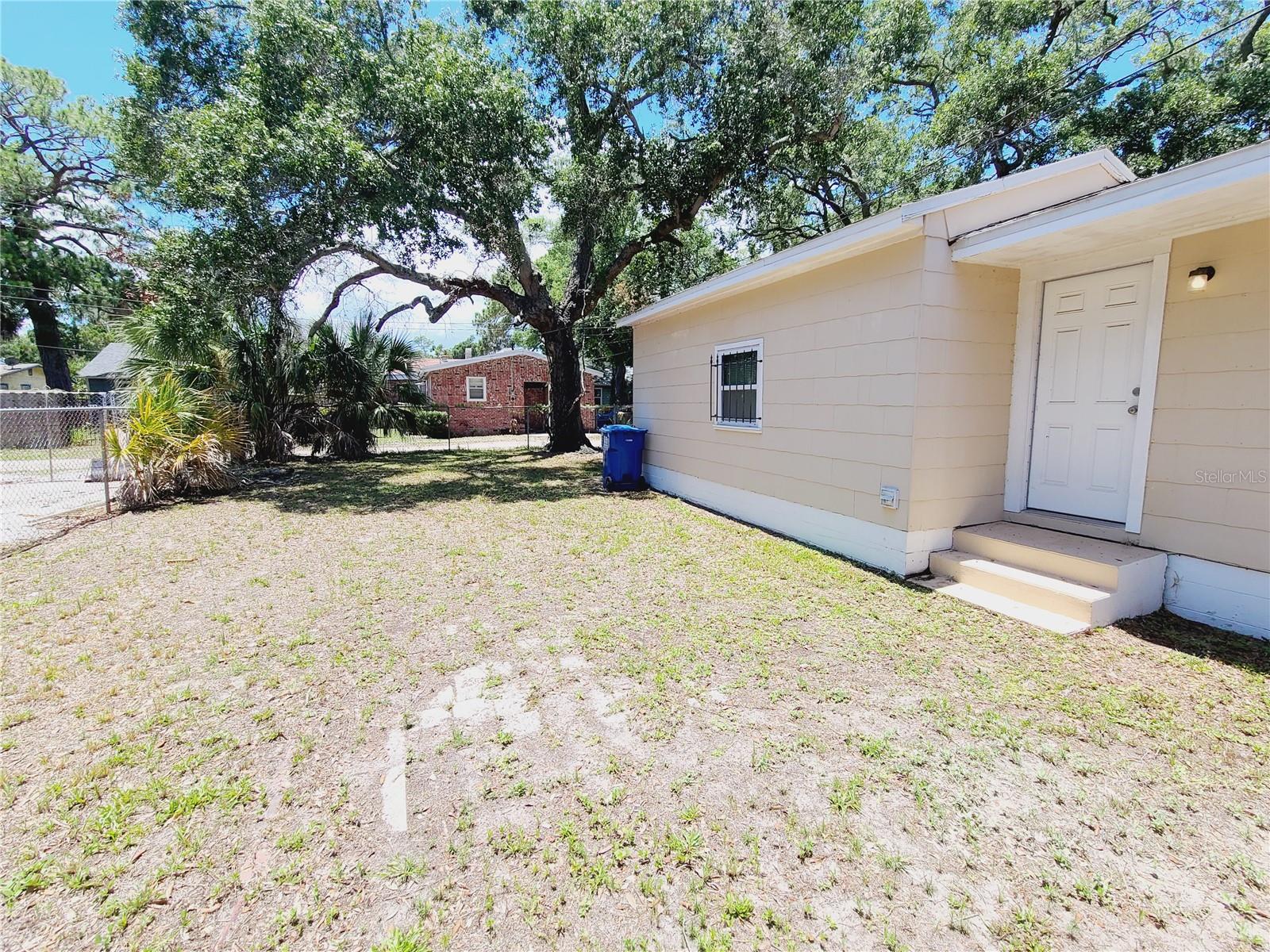 Image 25 of 29 For 2501 8th Street S