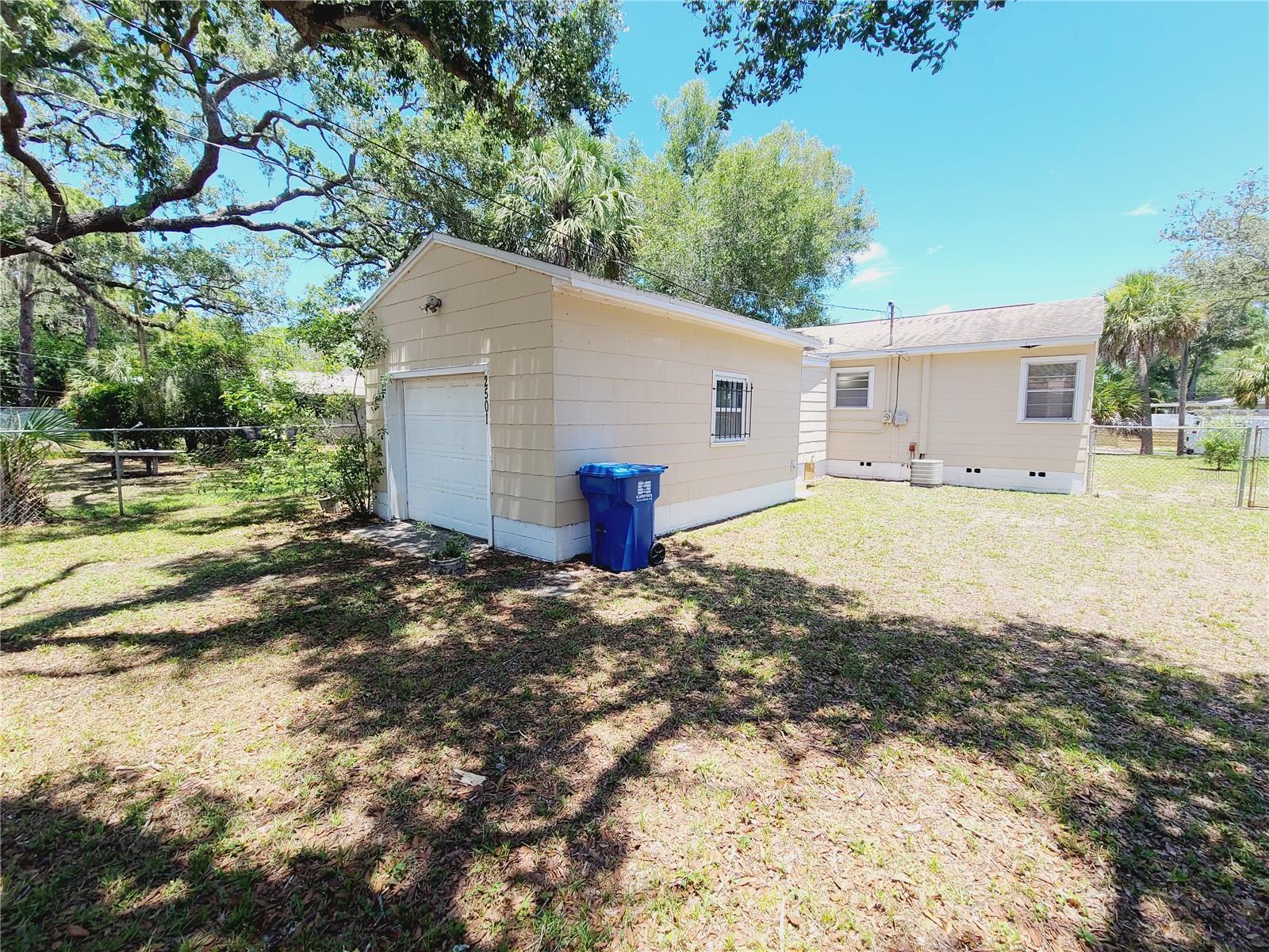 Image 27 of 29 For 2501 8th Street S