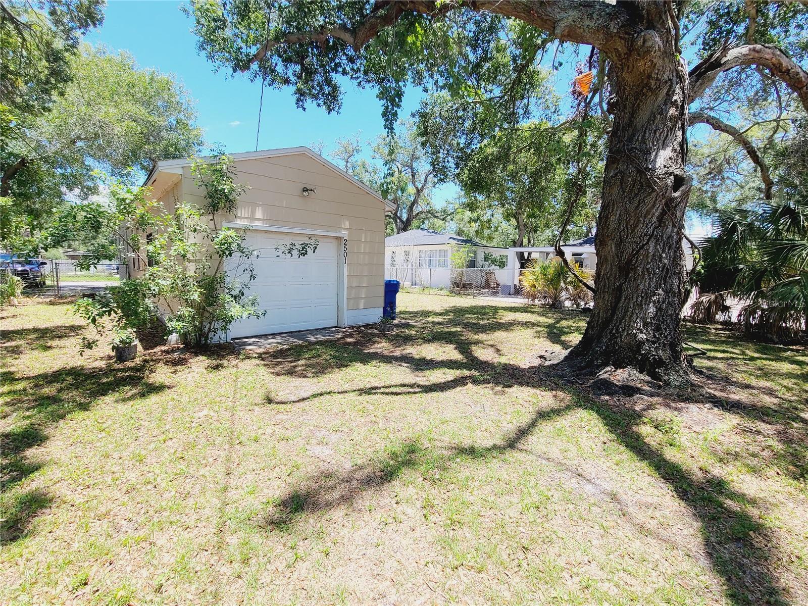 Image 28 of 29 For 2501 8th Street S