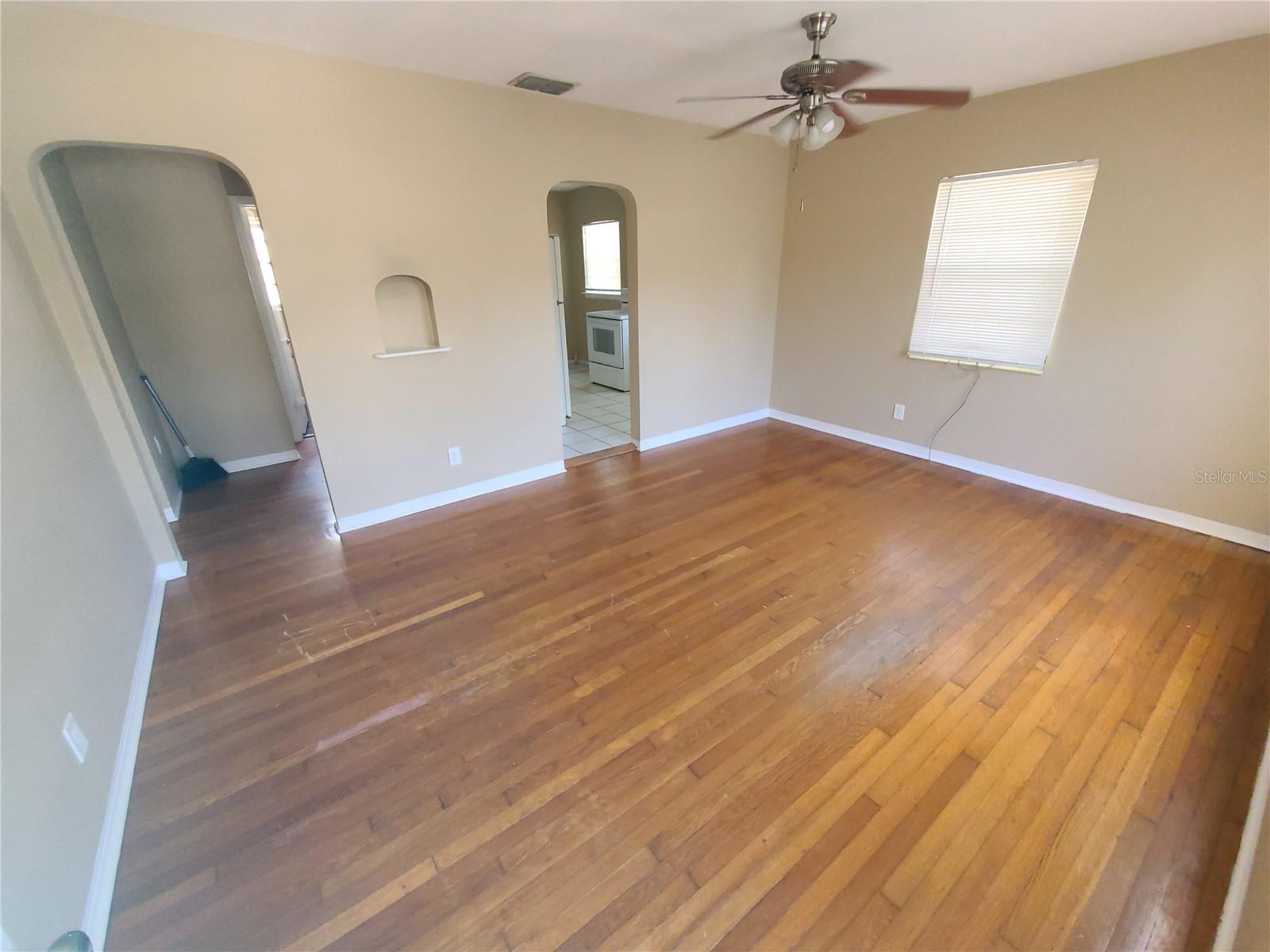 Image 5 of 29 For 2501 8th Street S