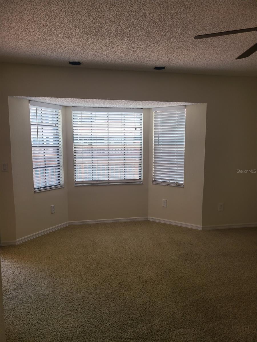 Image 13 of 17 For 10410 La Mirage Court 104