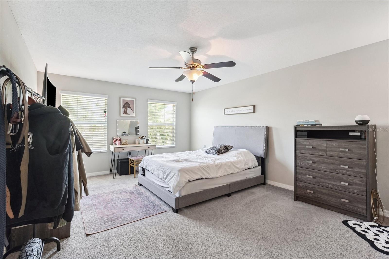 Image 16 of 27 For 10687 Lake Montauk Drive