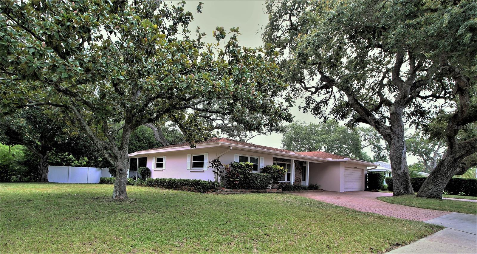 Image 2 of 23 For 1001 Brookside Drive