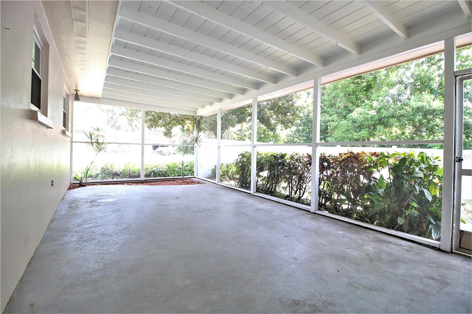 Image 20 of 23 For 1001 Brookside Drive