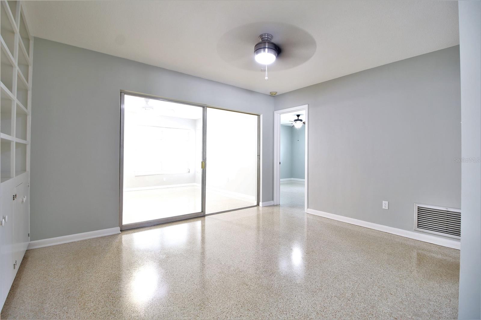 Image 8 of 23 For 1001 Brookside Drive