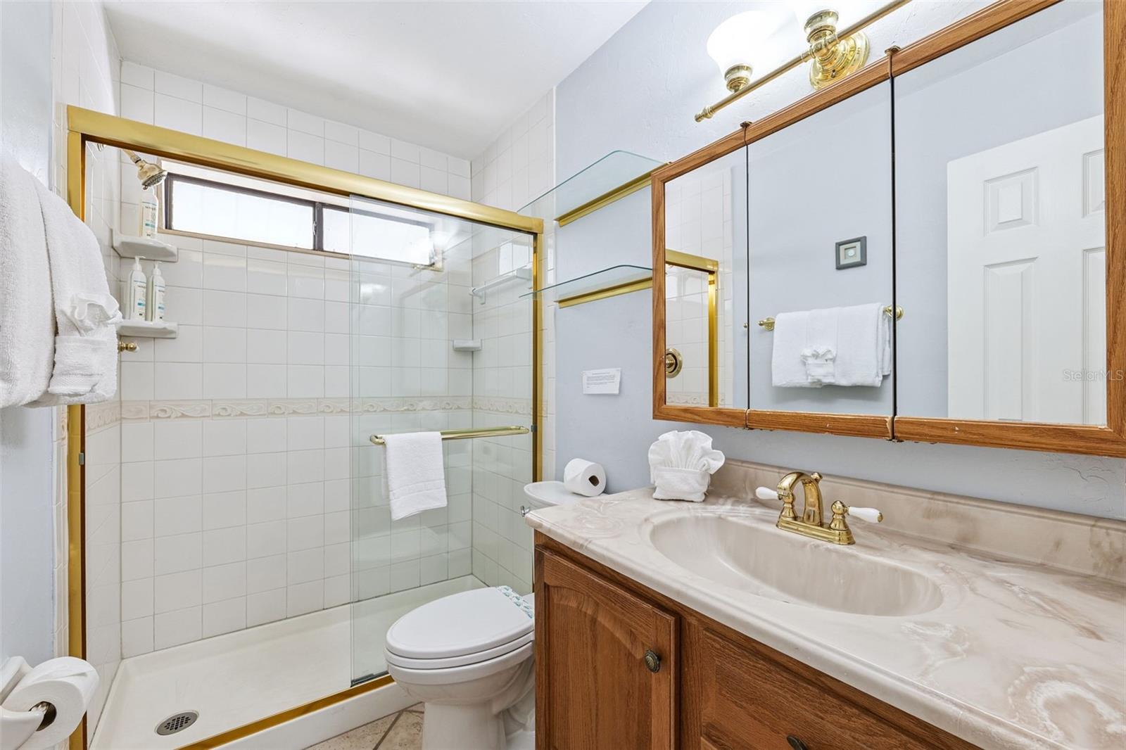 Image 16 of 38 For 1801 Gulf Drive N 251