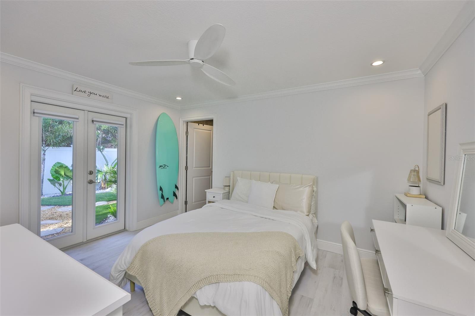 Image 17 of 59 For 101 Poinciana Lane