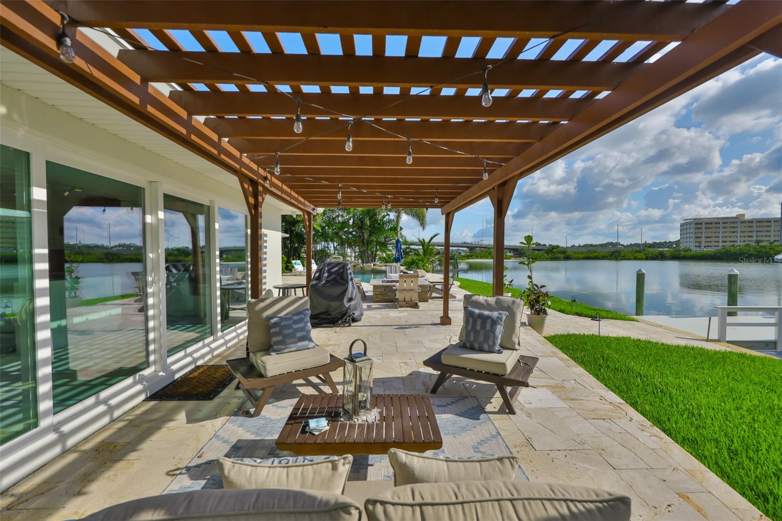 Image 30 of 59 For 101 Poinciana Lane