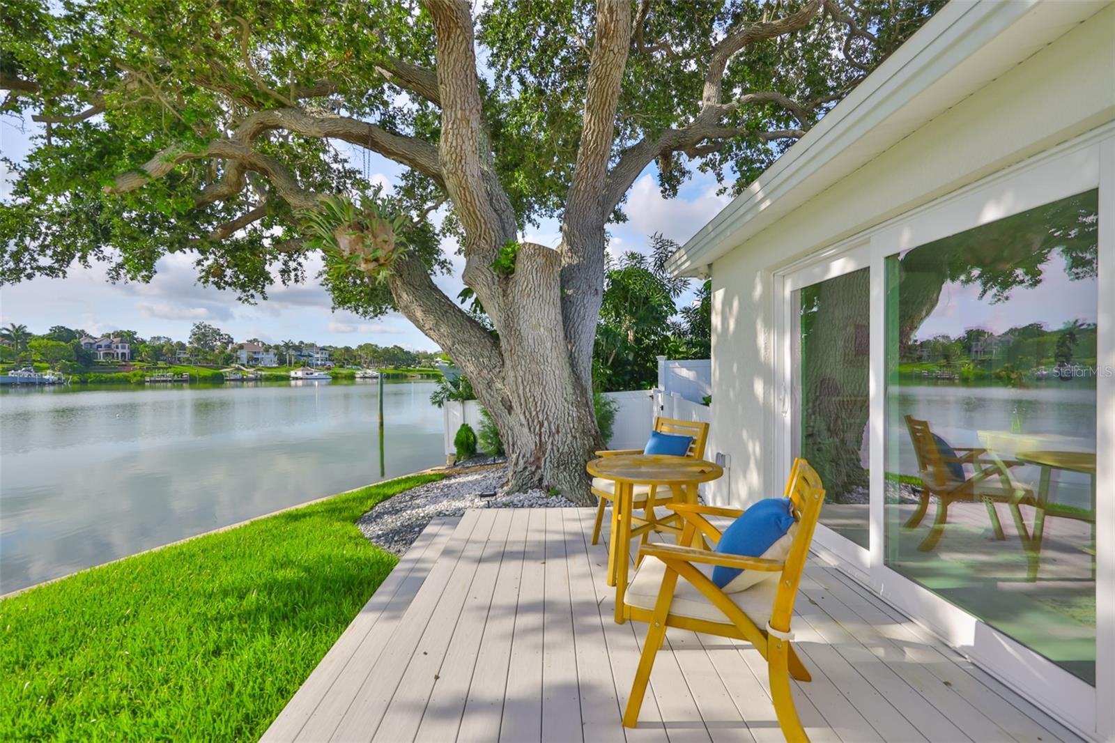 Image 31 of 59 For 101 Poinciana Lane