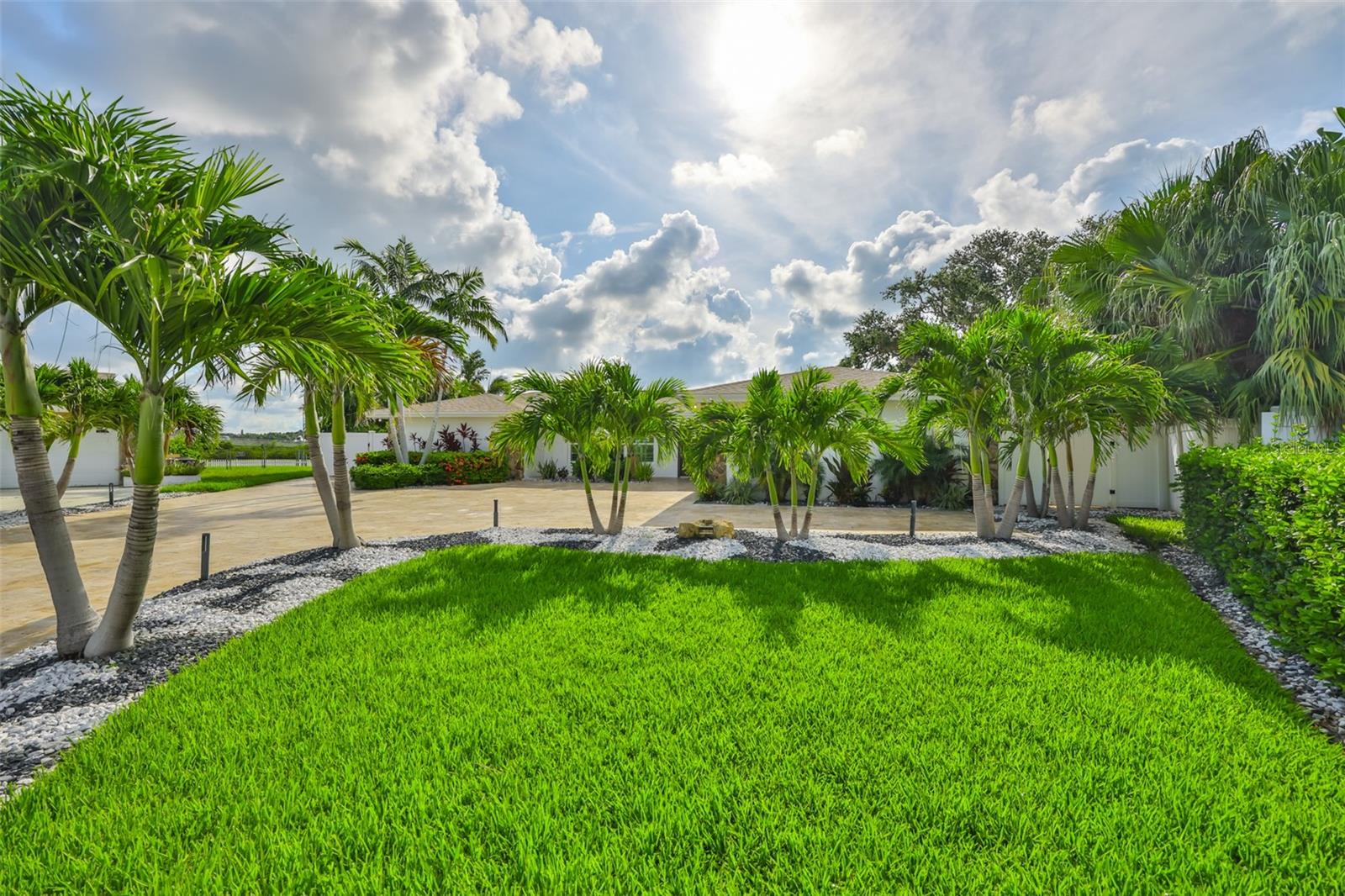Image 54 of 59 For 101 Poinciana Lane
