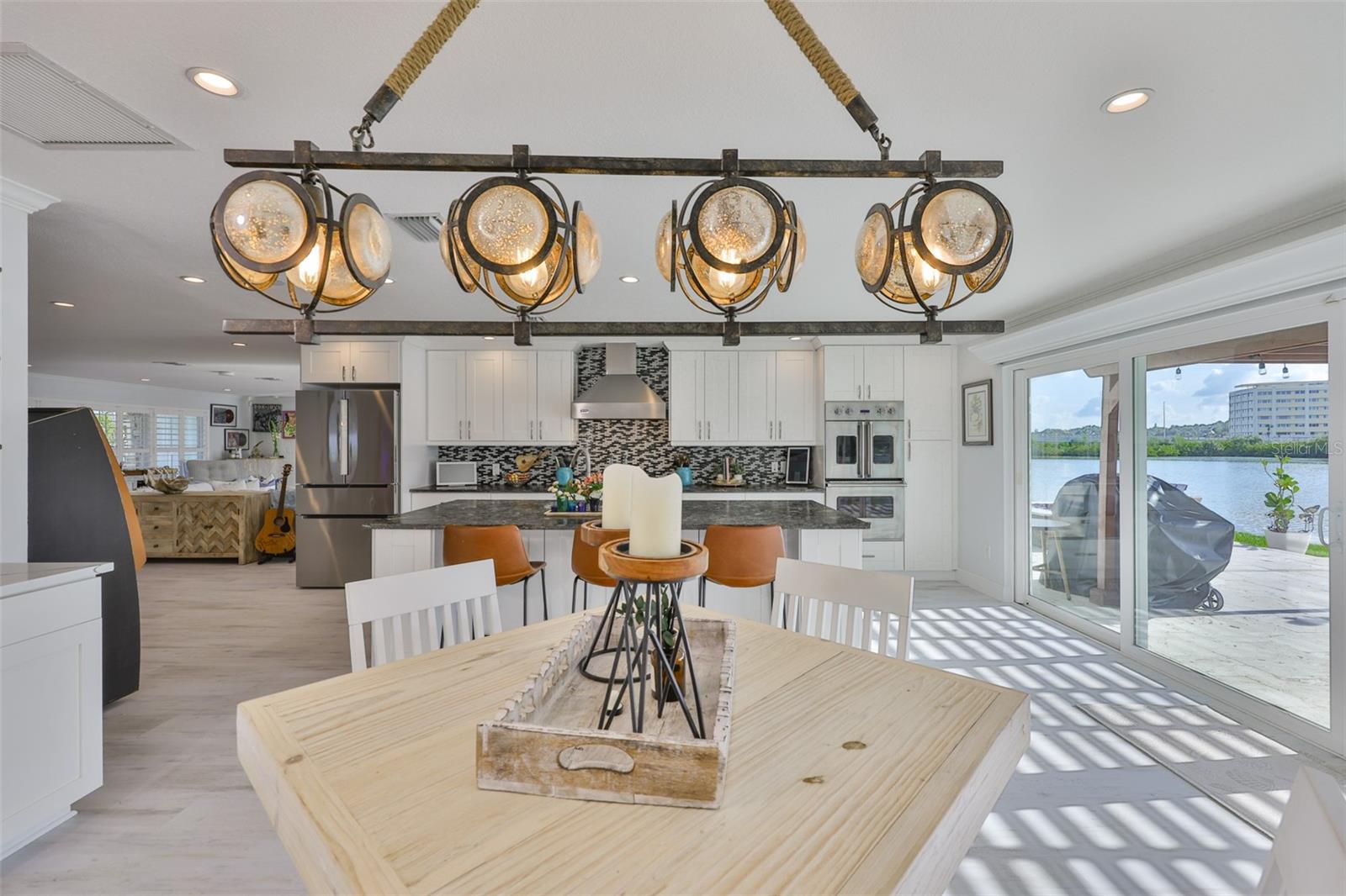 Image 6 of 59 For 101 Poinciana Lane