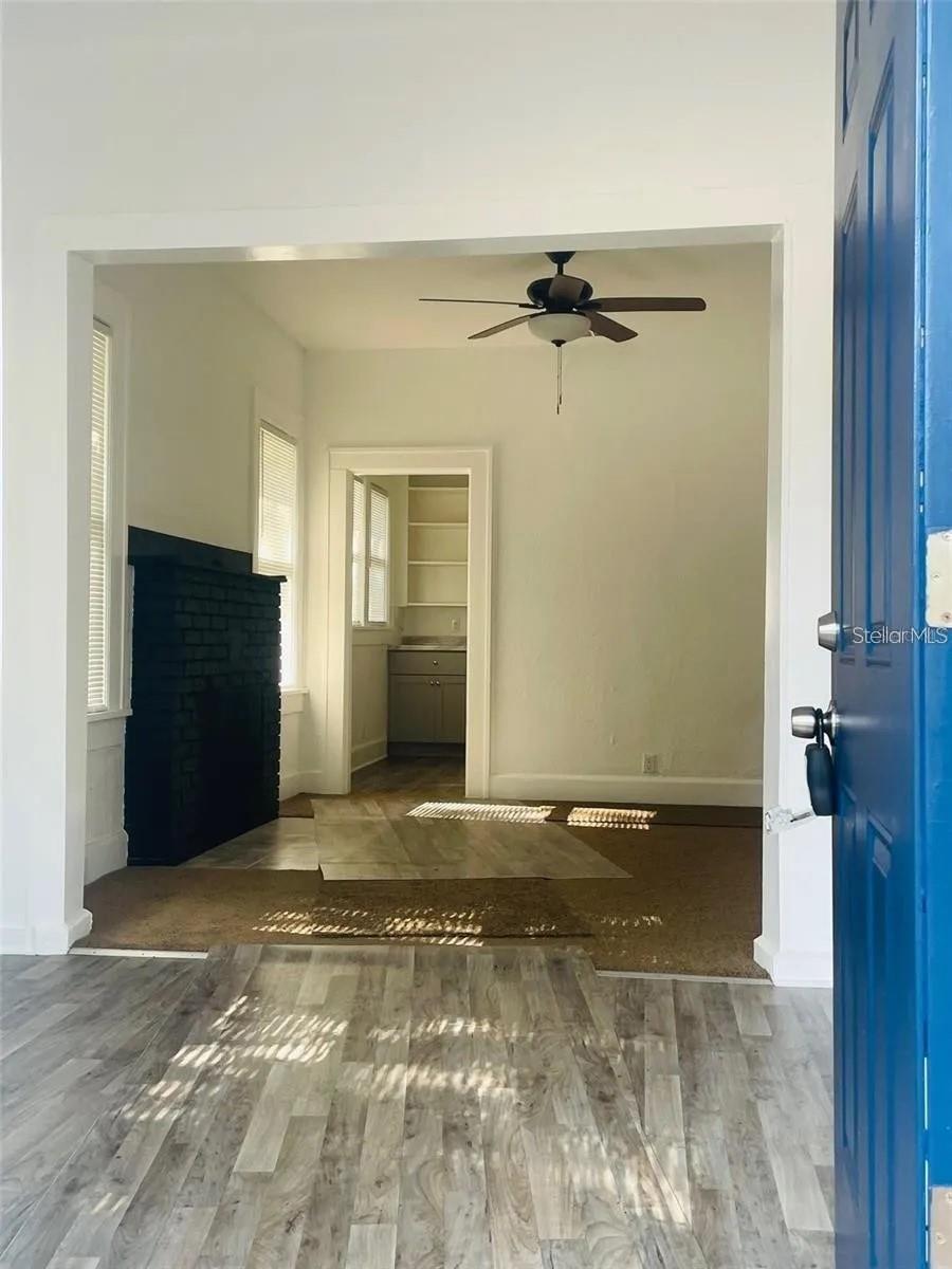 Image 3 of 21 For 1451 12th Street S