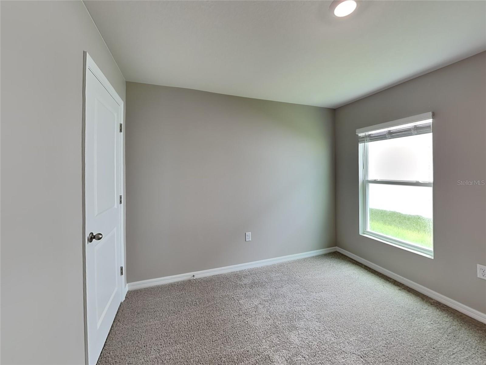 Image 11 of 16 For 12120 Kingsley Trail