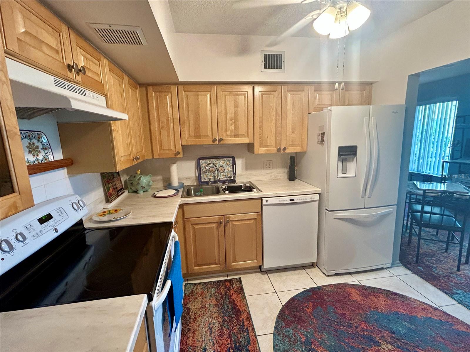 Image 6 of 44 For 2459 Franciscan Drive 17