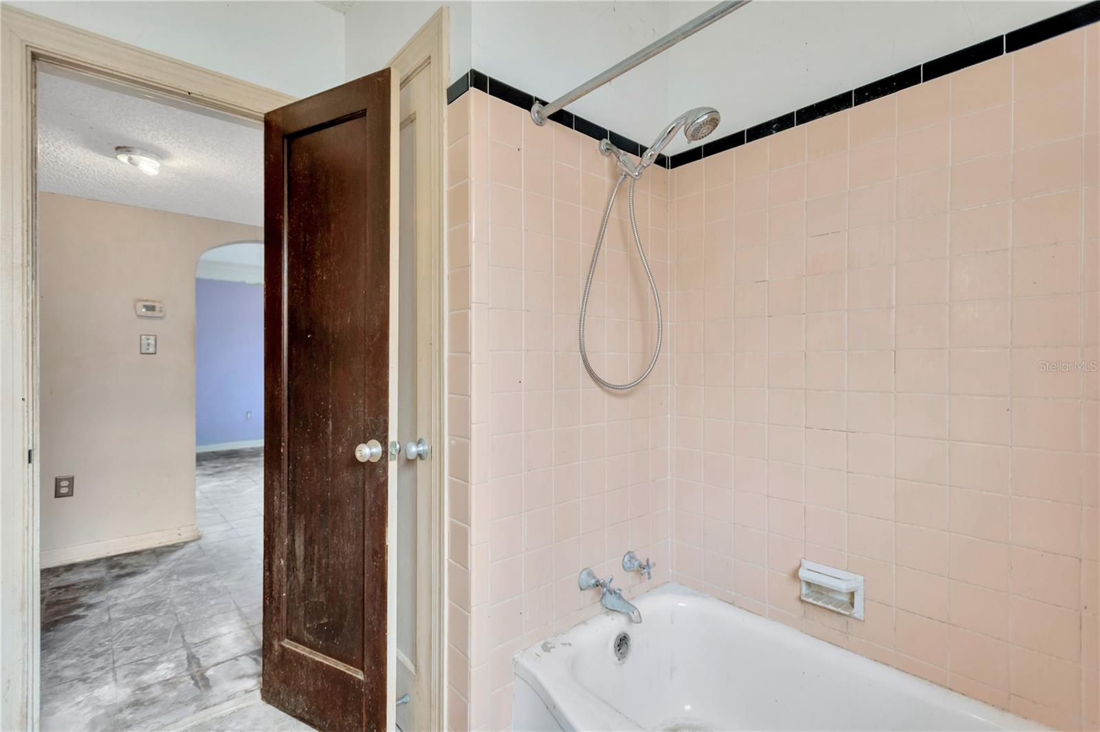 Image 13 of 29 For 4751 1st Avenue S