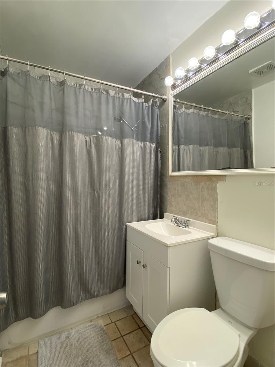 Image 6 of 11 For 3920 Pine Street