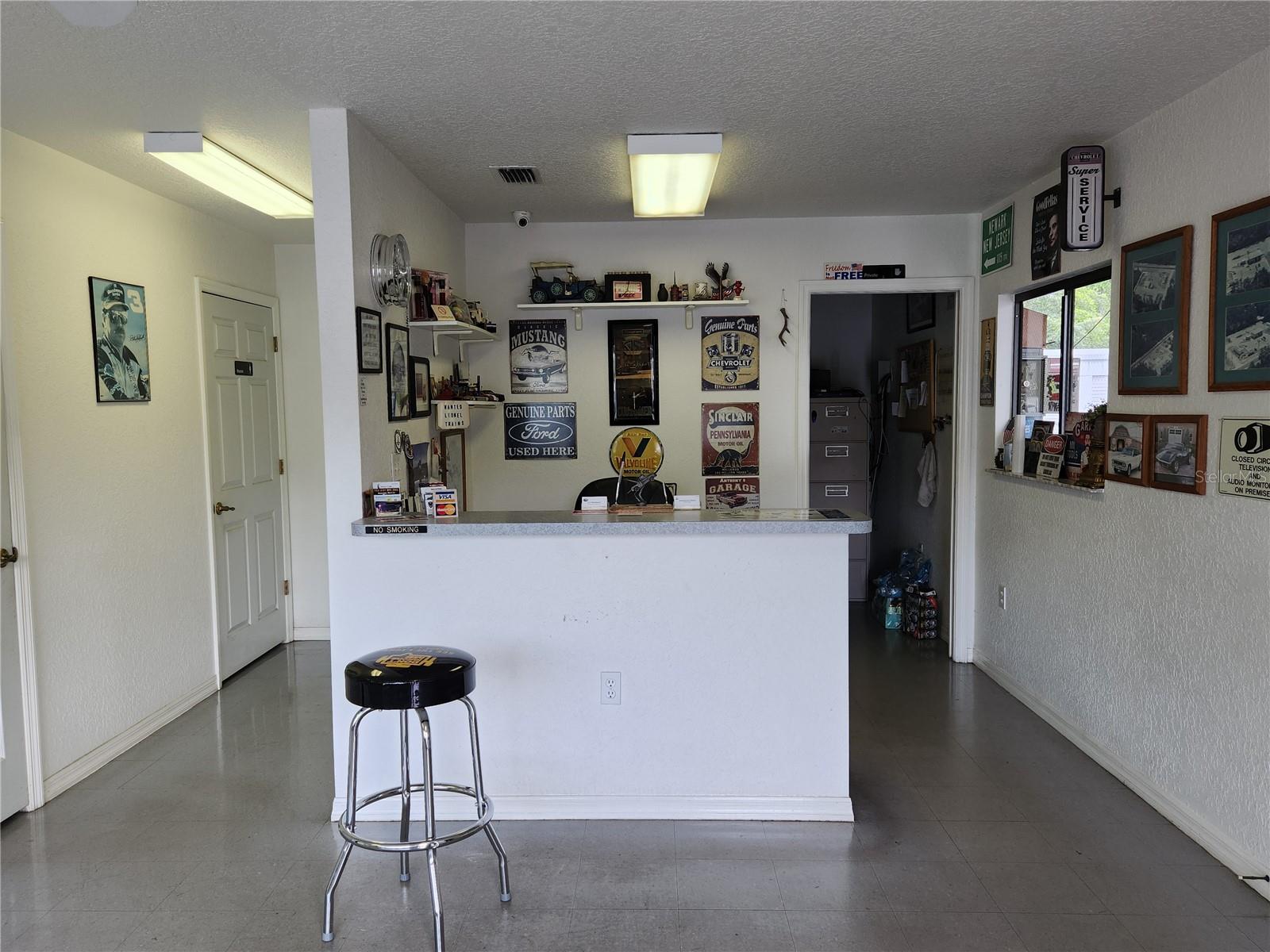 Image 13 of 13 For 8415 Cortez Boulevard