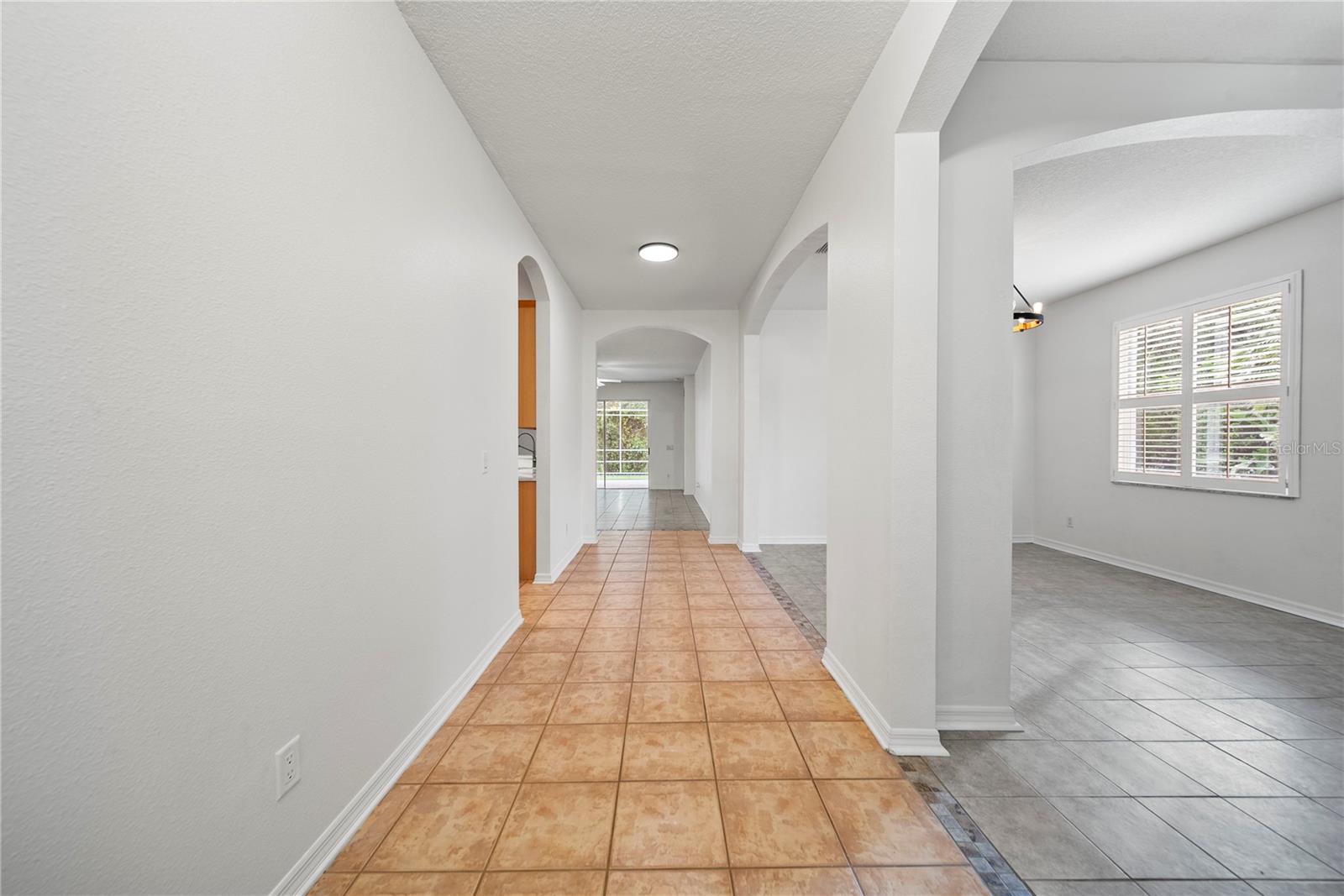 Image 4 of 28 For 18214 Stillwell Lane