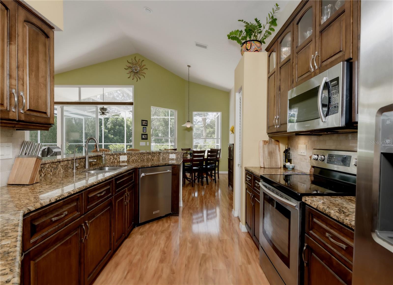 Image 16 of 56 For 1152 Clippers Way