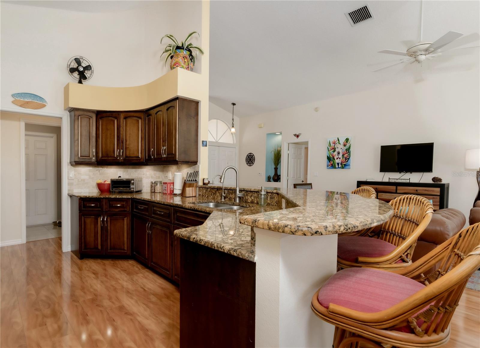 Image 18 of 56 For 1152 Clippers Way