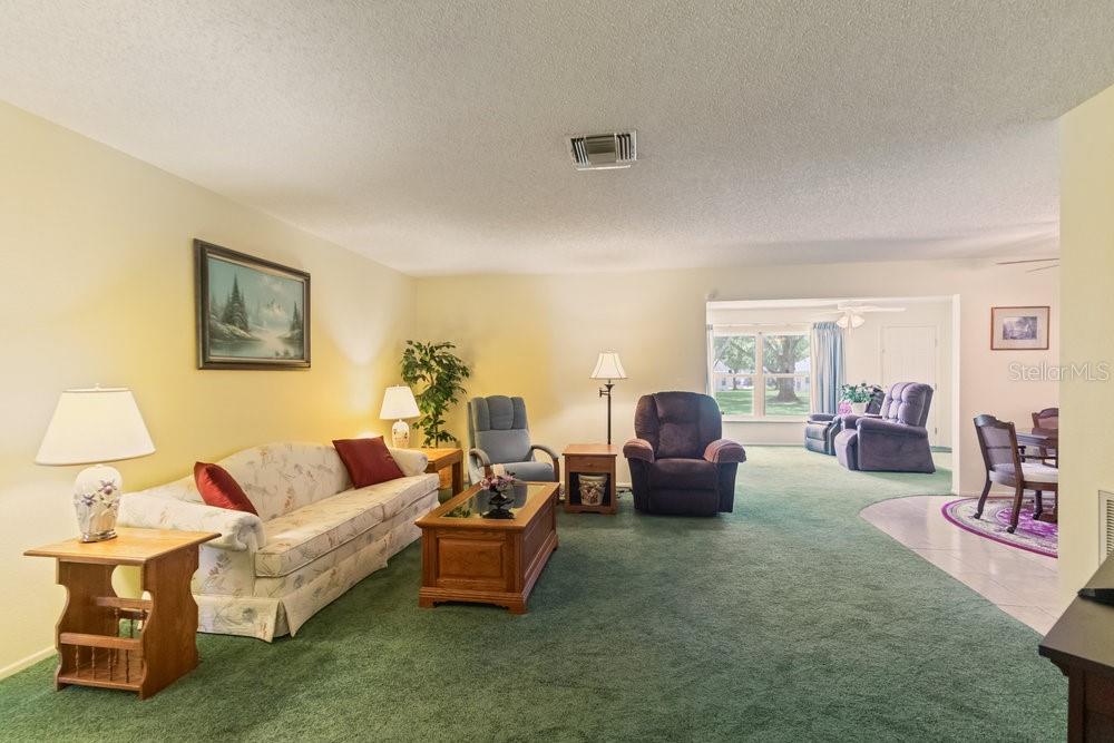Image 12 of 48 For 11015 Linkside Drive