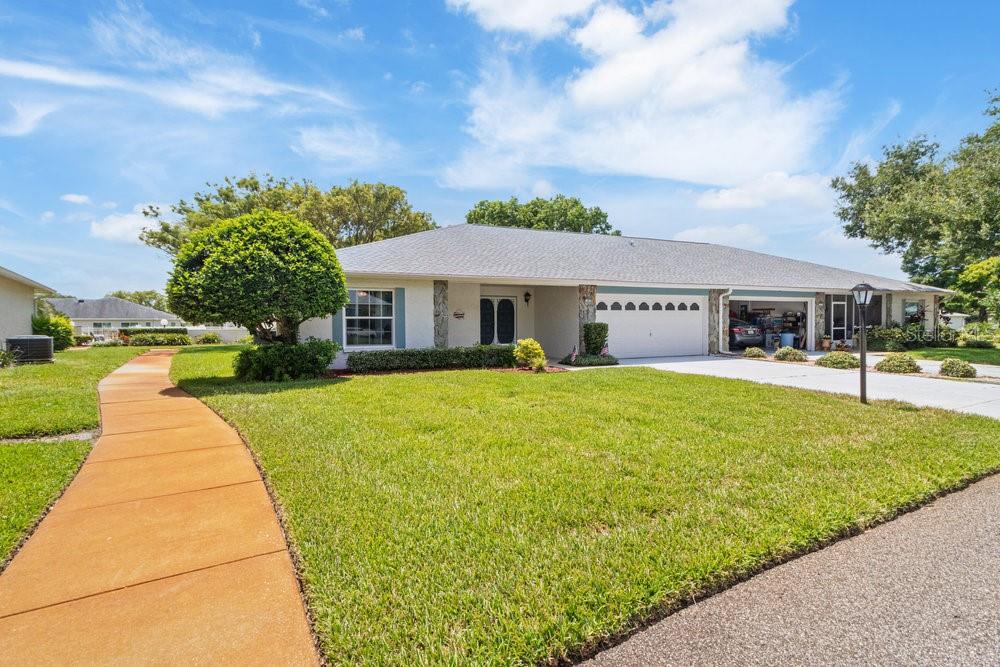 Image 31 of 48 For 11015 Linkside Drive