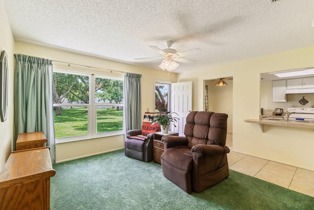 Image 7 of 48 For 11015 Linkside Drive