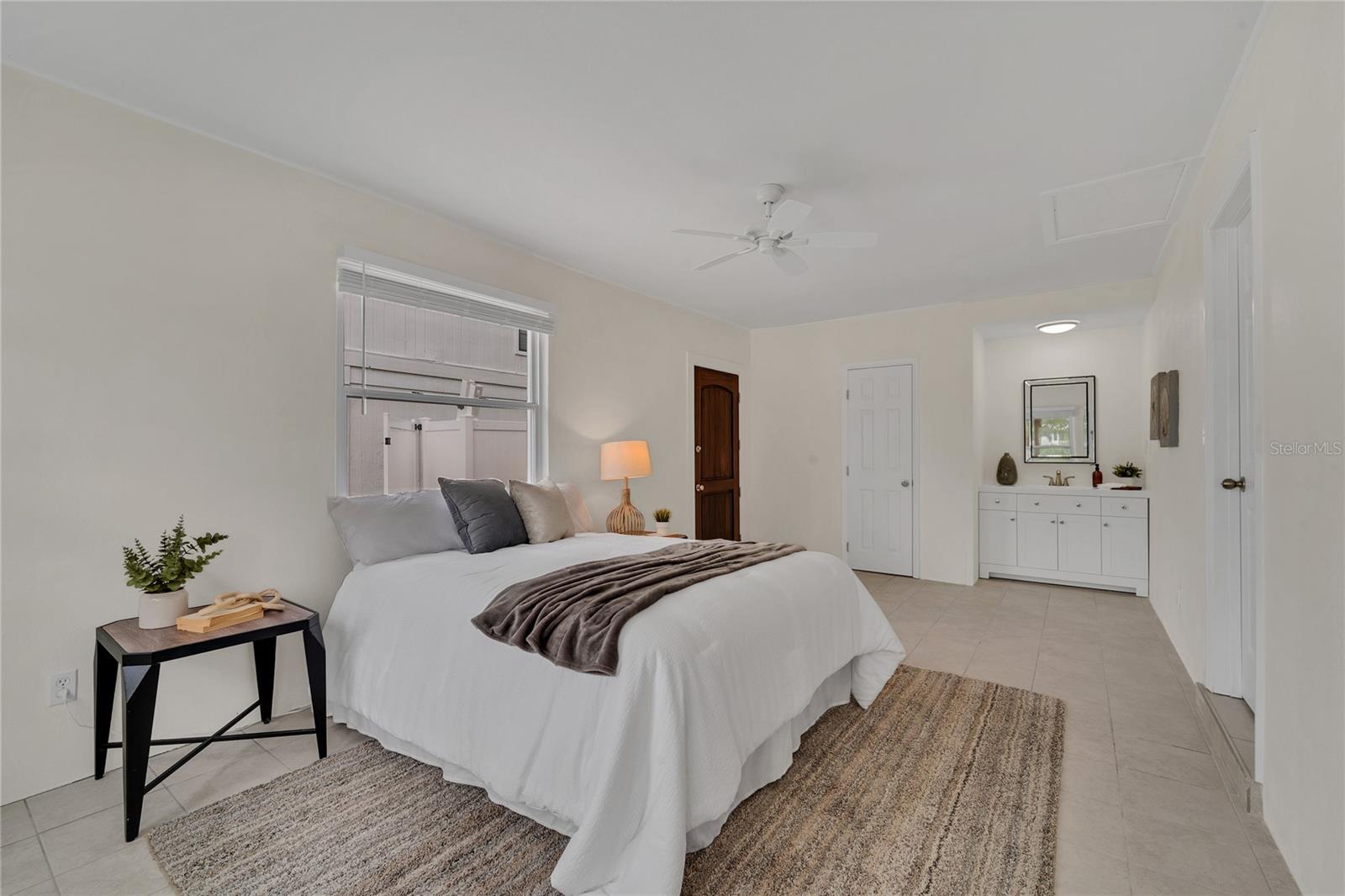 Listing photo id 18 for 312 Lagoon Drive