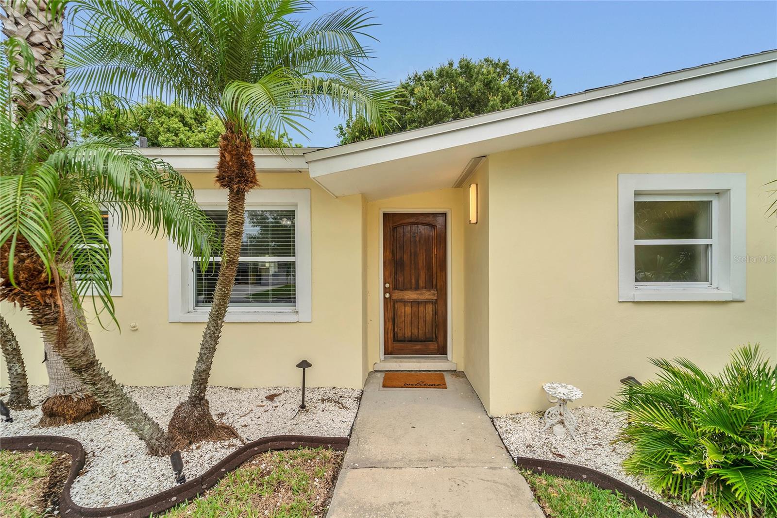 Listing photo id 27 for 312 Lagoon Drive