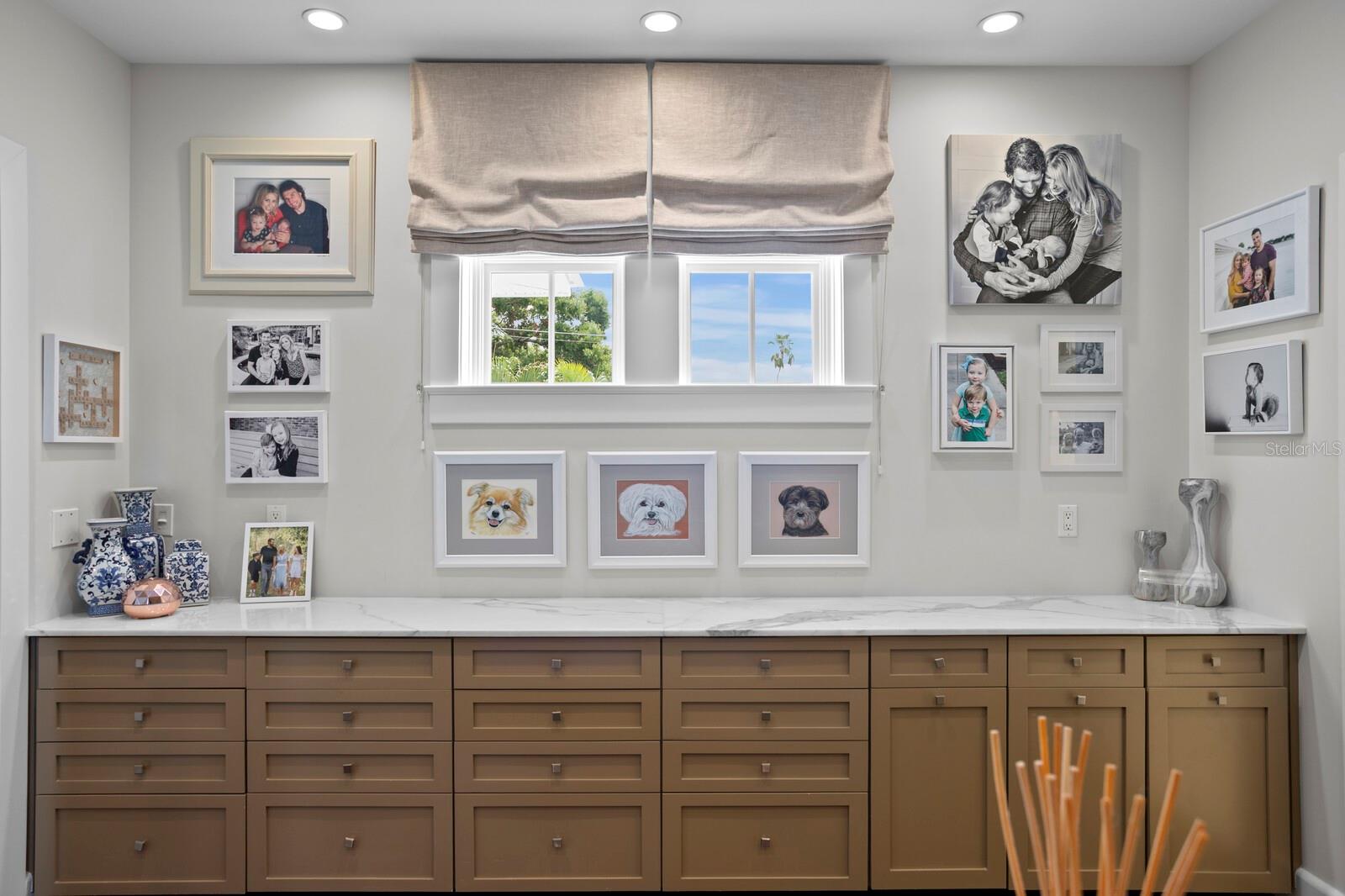 Image 39 of 89 For 826 Edison Avenue