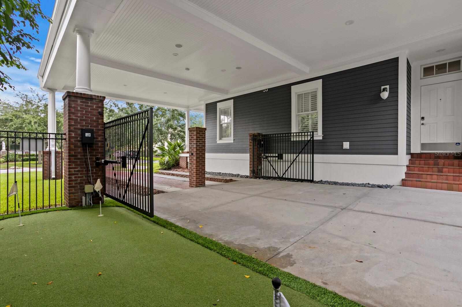 Image 70 of 89 For 826 Edison Avenue