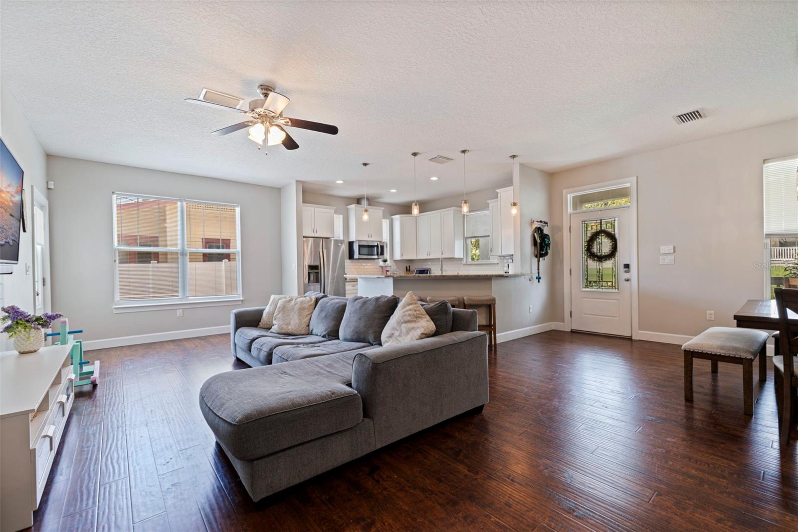 Image 8 of 49 For 1036 7th Street S