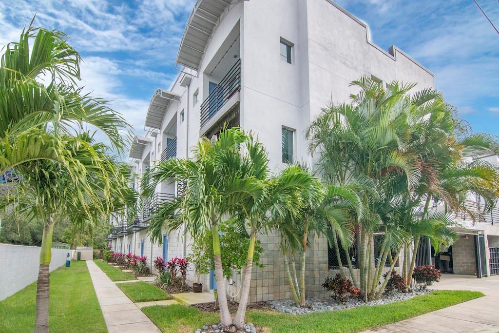 Details for 5008 Macdill Avenue 24, TAMPA, FL 33611