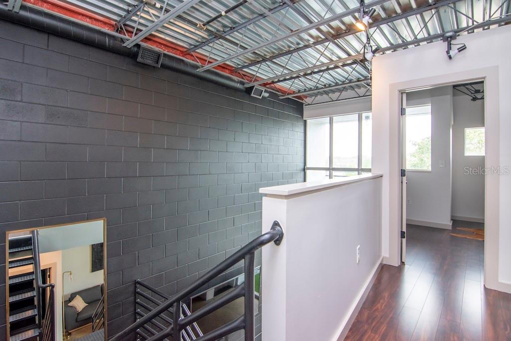Image 20 of 30 For 5008 Macdill Avenue 24