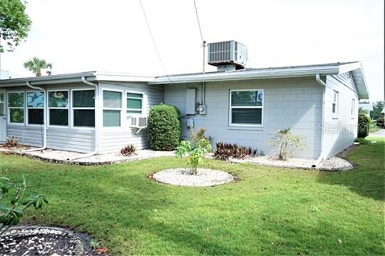 Listing photo id 12 for 1304 Beach Boulevard
