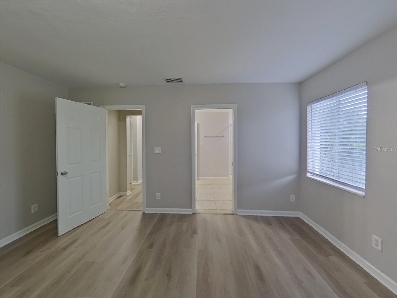 Image 10 of 13 For 6898 17th Lane N