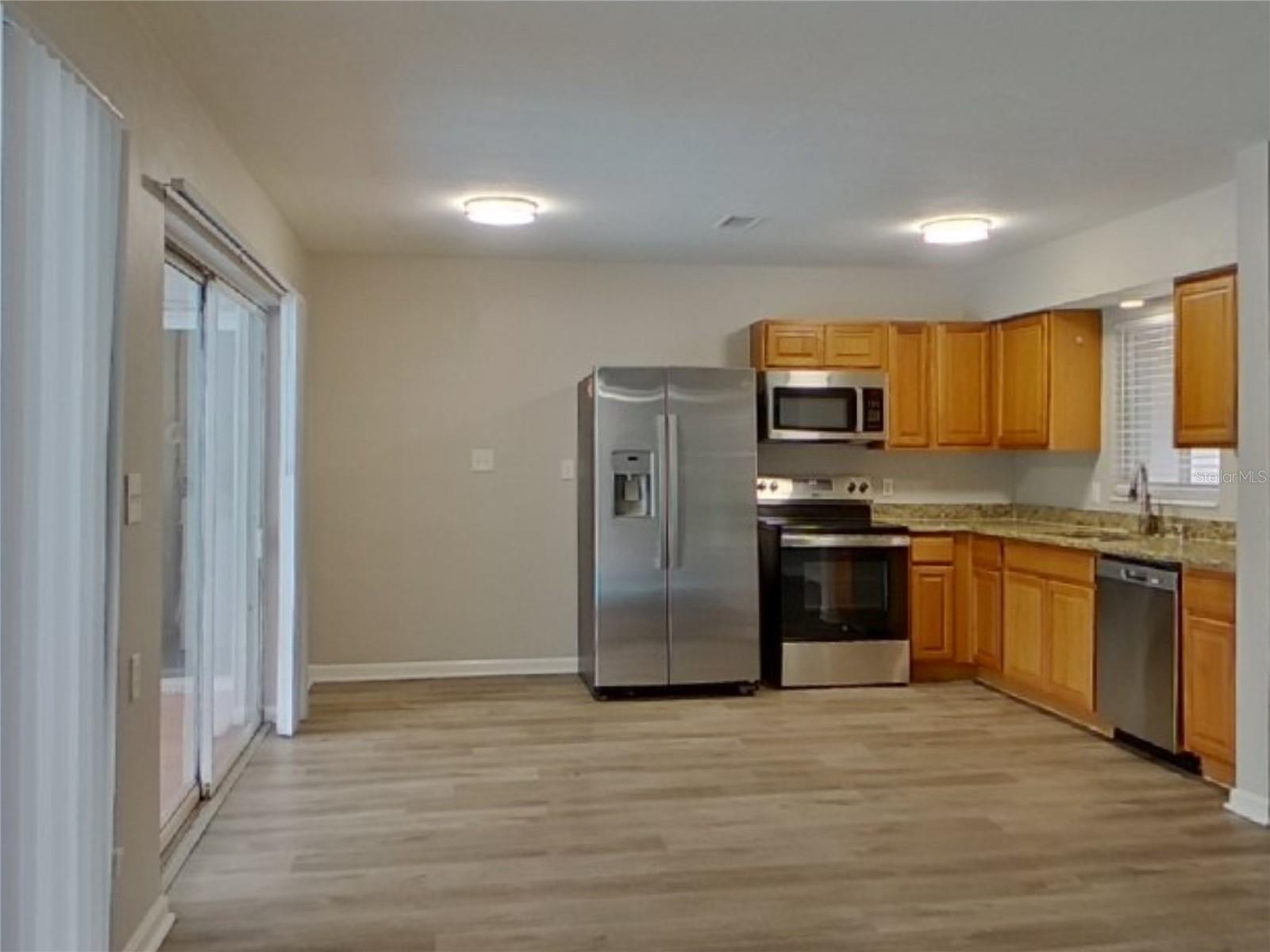 Image 4 of 13 For 6898 17th Lane N