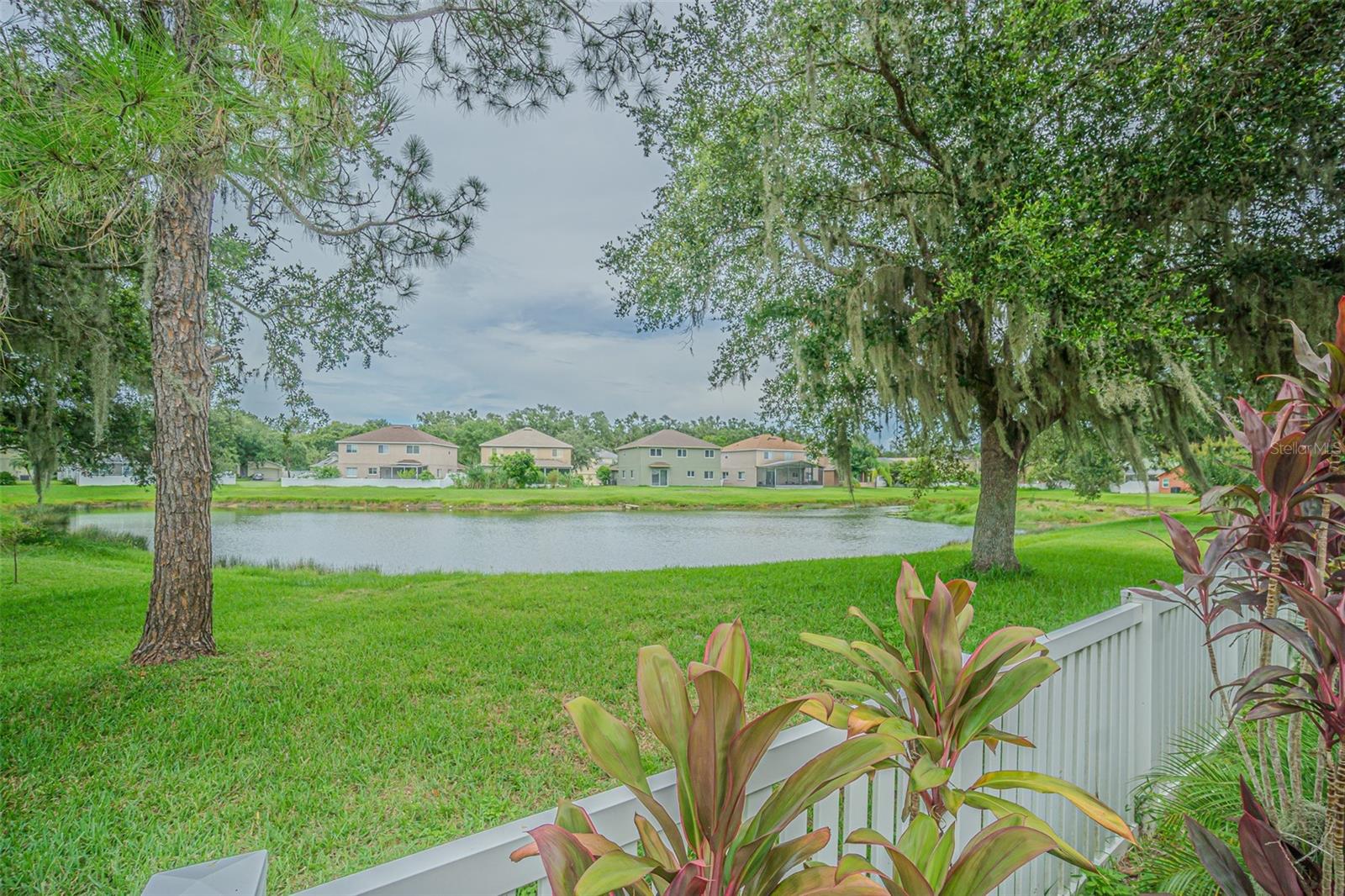 Image 10 of 66 For 10427 Lucaya Drive