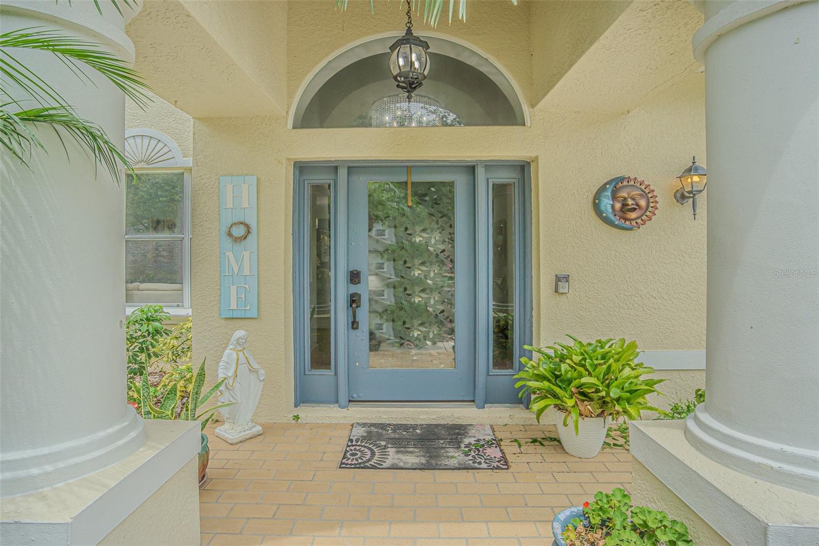 Image 11 of 66 For 10427 Lucaya Drive
