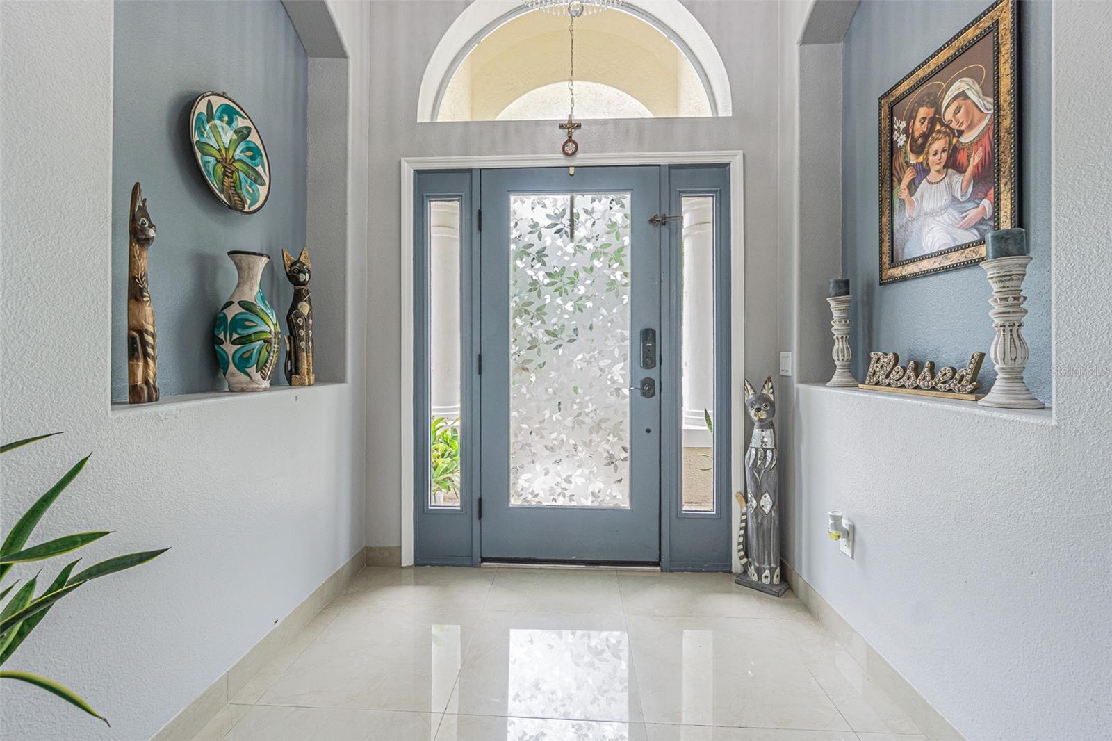 Image 17 of 66 For 10427 Lucaya Drive